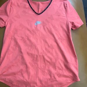 Nike Women's Short Sleeve Coral Tee